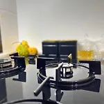Appartement Jsn House - Private Parking & Premium Services Boekarest