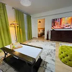 Jsn House - Private Parking & Premium Services
