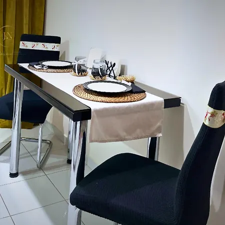 Apartament Jsn House - Private Parking & Premium Services Bukareszt