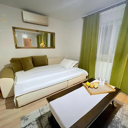 Jsn House - Private Parking & Premium Services