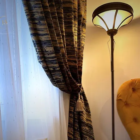 Jsn House - Private Parking & Premium Services Appartamento