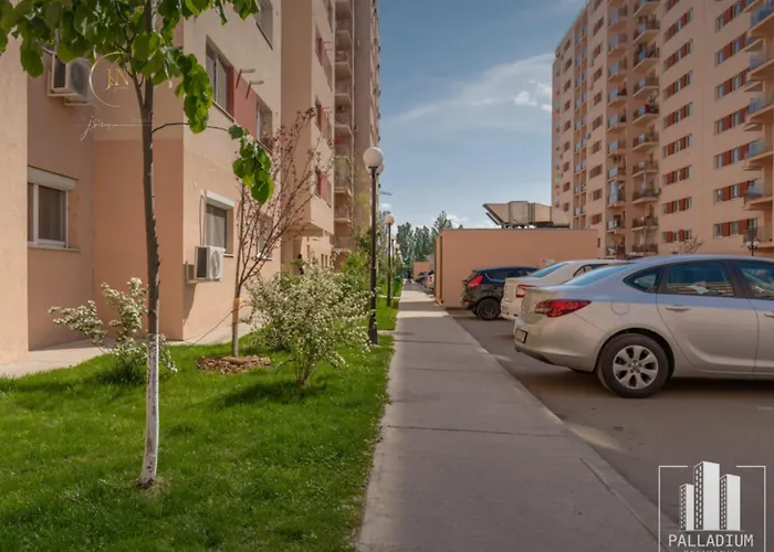 Jsn House - Private Parking & Premium Services