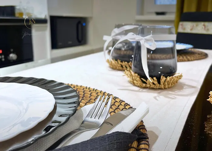 Jsn House - Private Parking & Premium Services Apartment Bucharest