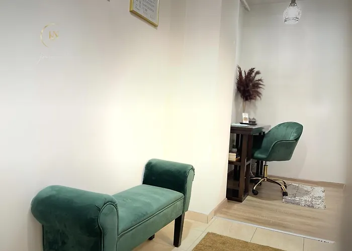 Jsn House - Private Parking & Premium Services