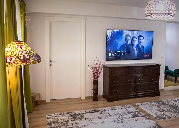 Jsn House - Private Parking & Premium Services Apartament