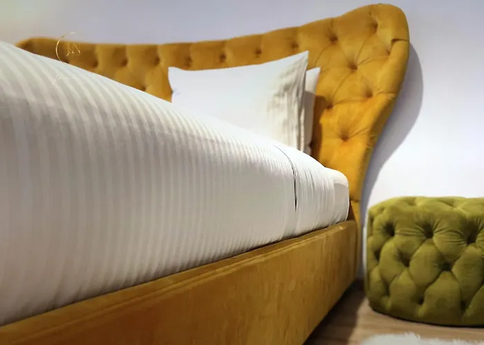 Jsn House - Private Parking & Premium Services Bucharest