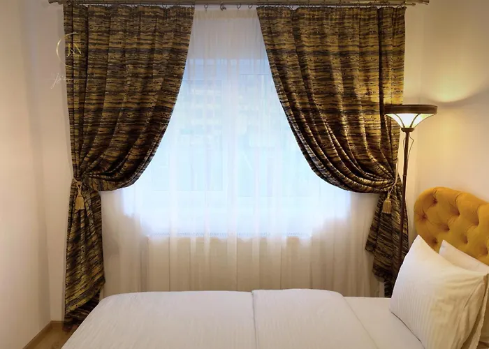 Jsn House - Private Parking & Premium Services * Bucharest