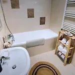 דירה Jsn House - Private Parking & Premium Services